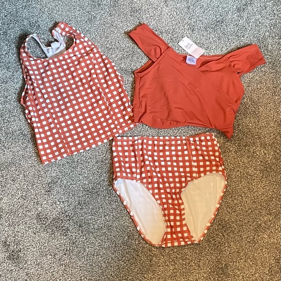 Set of Lime Ricki Swim Pieces